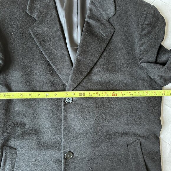 Loro Piana for Nieman Marcus Cashmere Full Length Black Overcoat (Men's 38-39R) - Picture 5 of 9